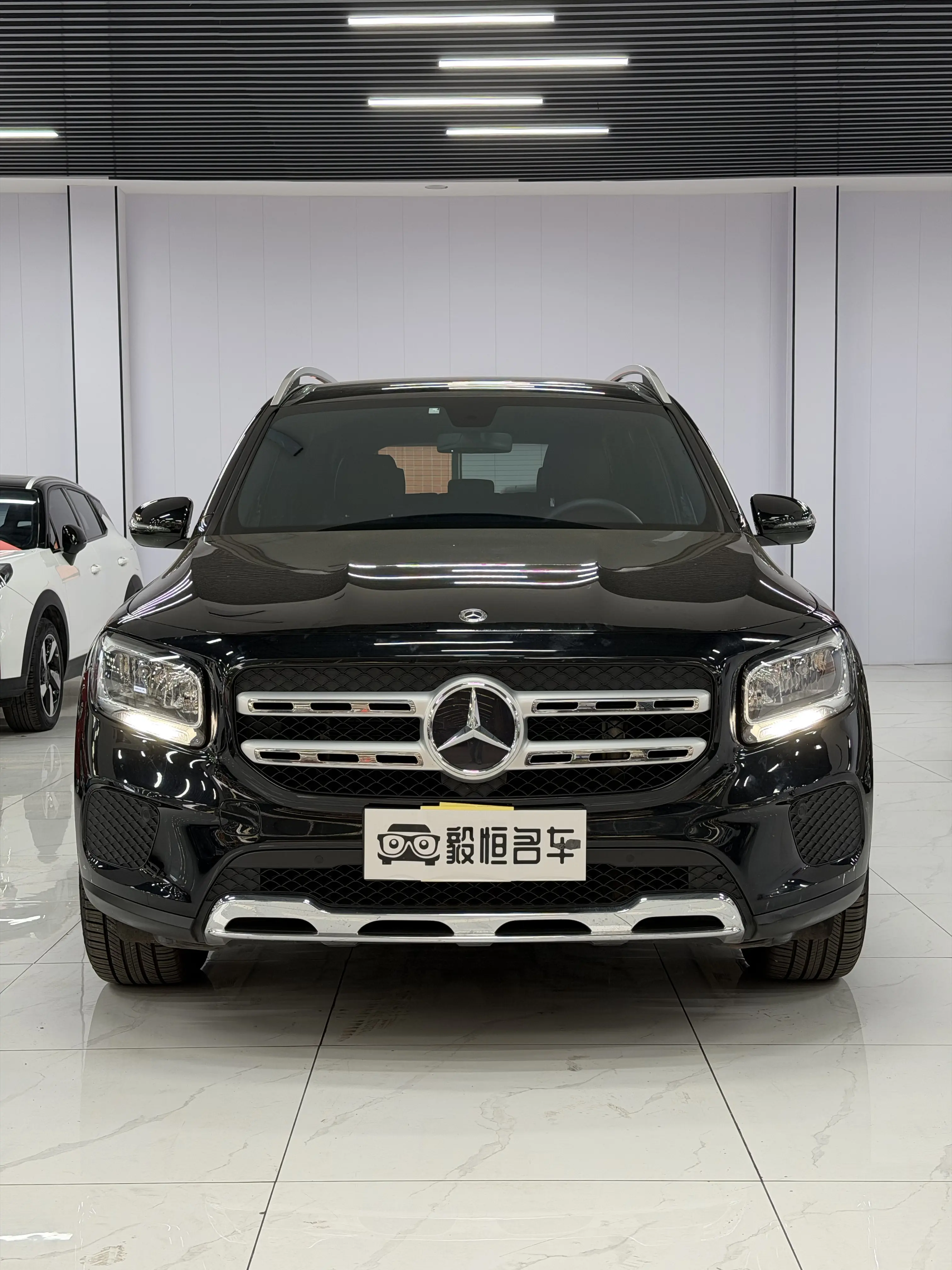 Mercedes-Benz GLB  из Китая