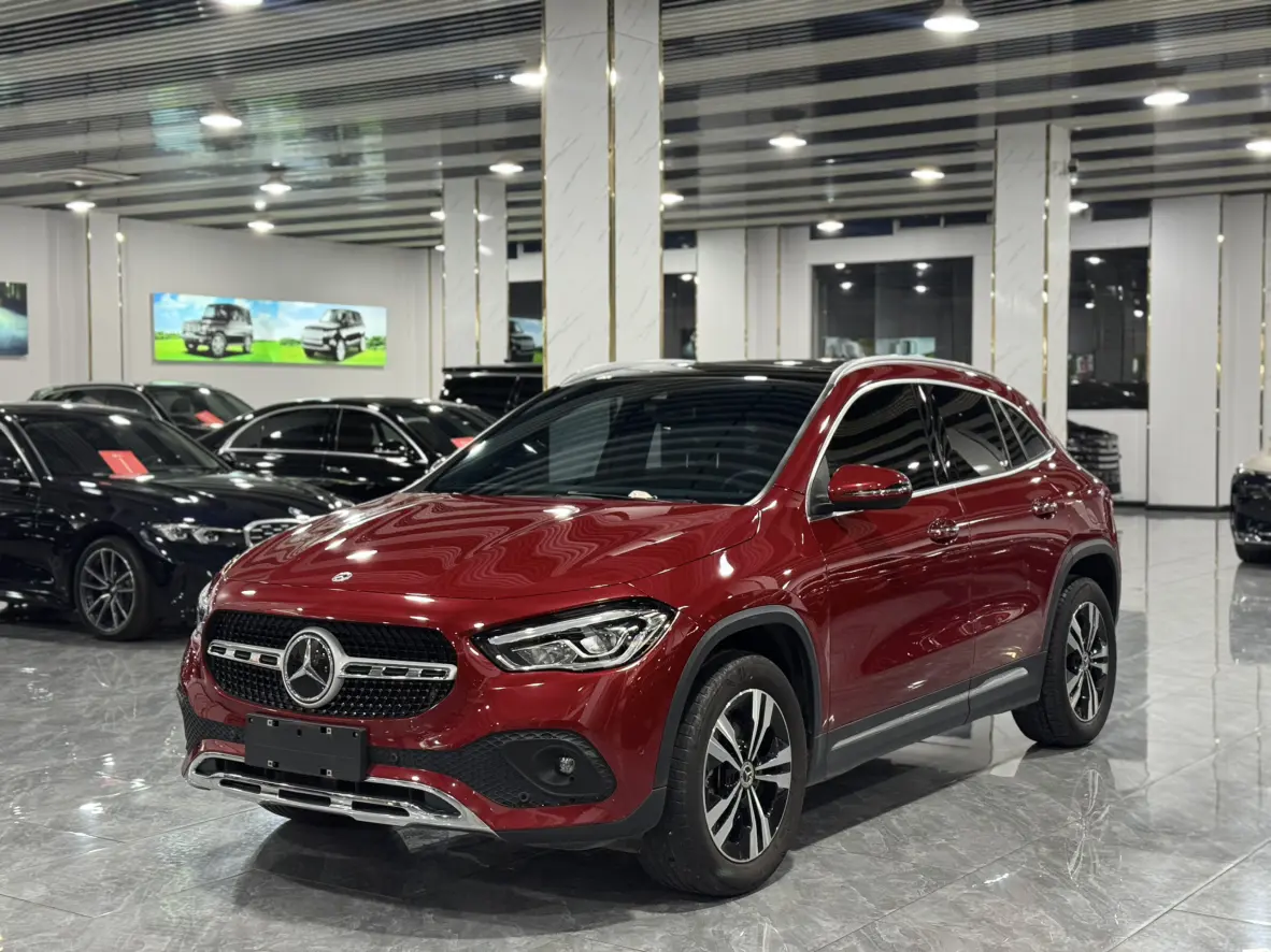 Mercedes-Benz GLA  из Китая