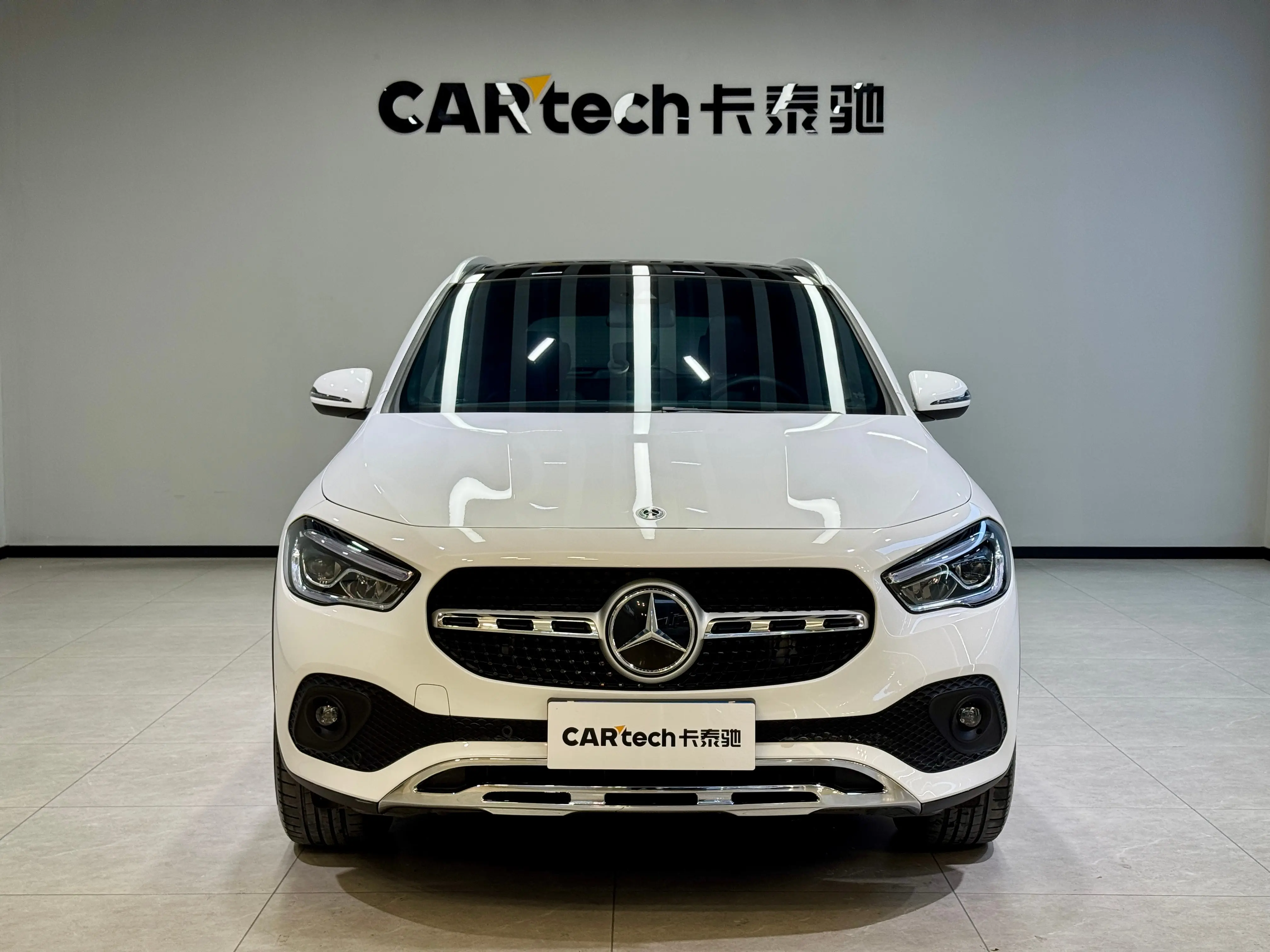 Mercedes-Benz GLA  из Китая