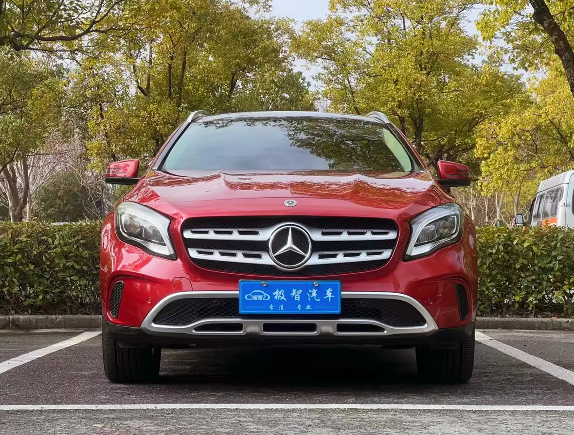 Mercedes-Benz GLA  из Китая