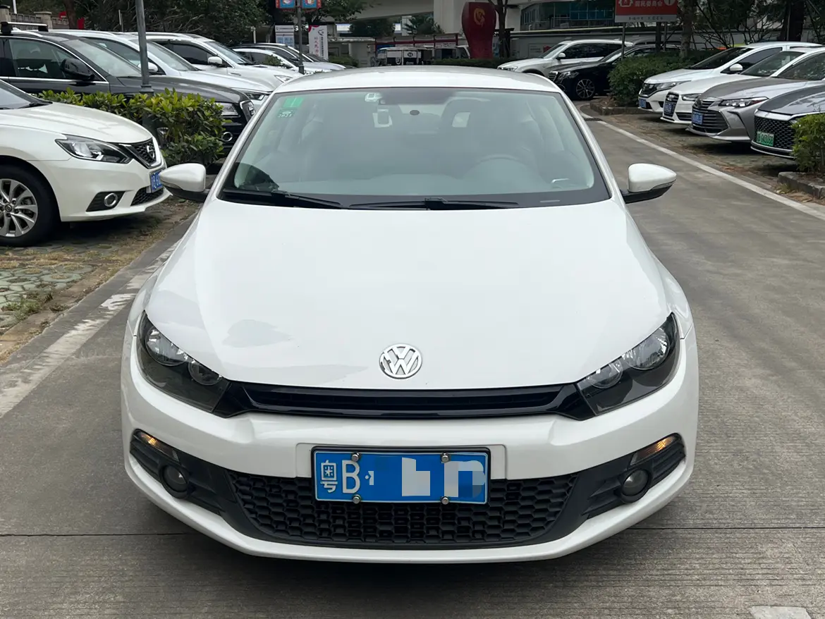 Volkswagen Scirocco  из Китая