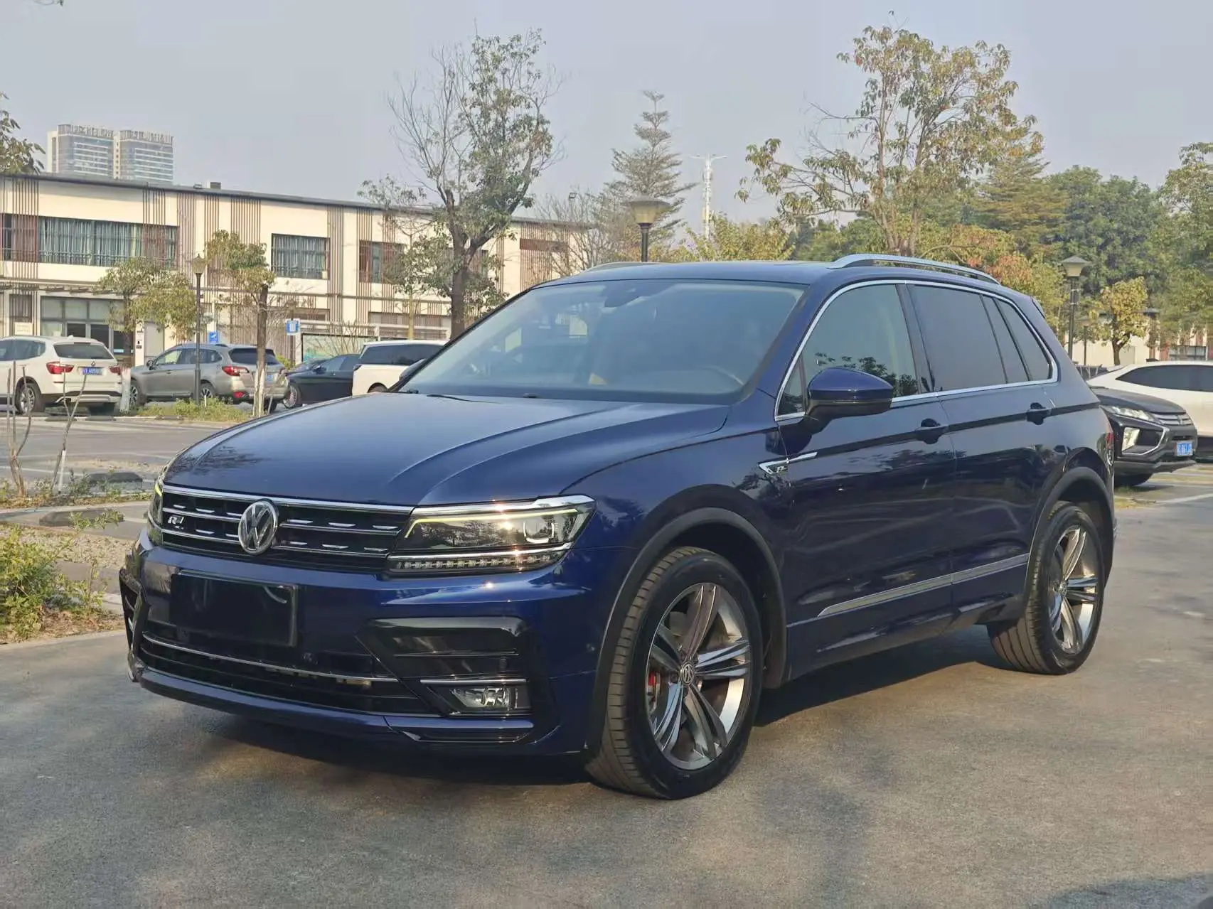Volkswagen Tiguan (Tharu)  из Китая