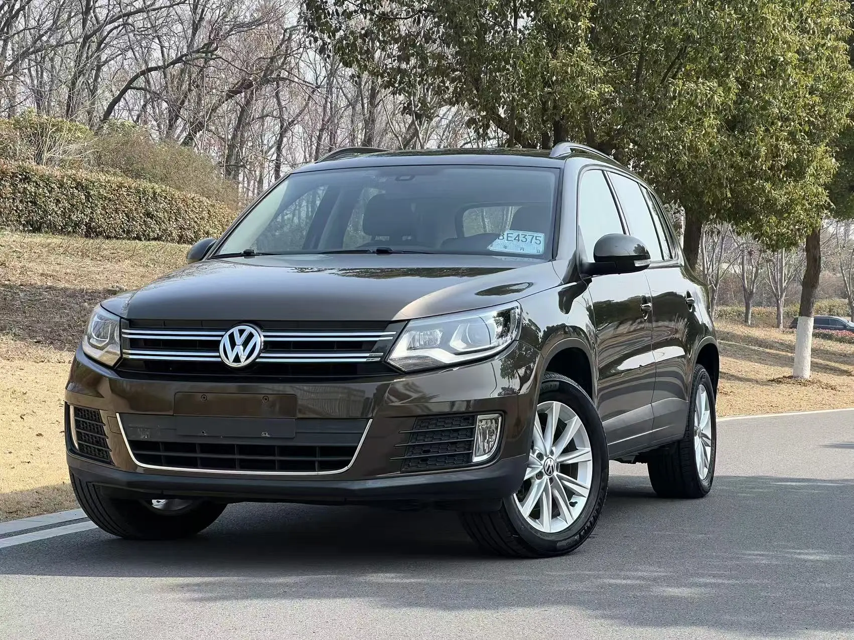 Volkswagen Tiguan (Tharu)  из Китая