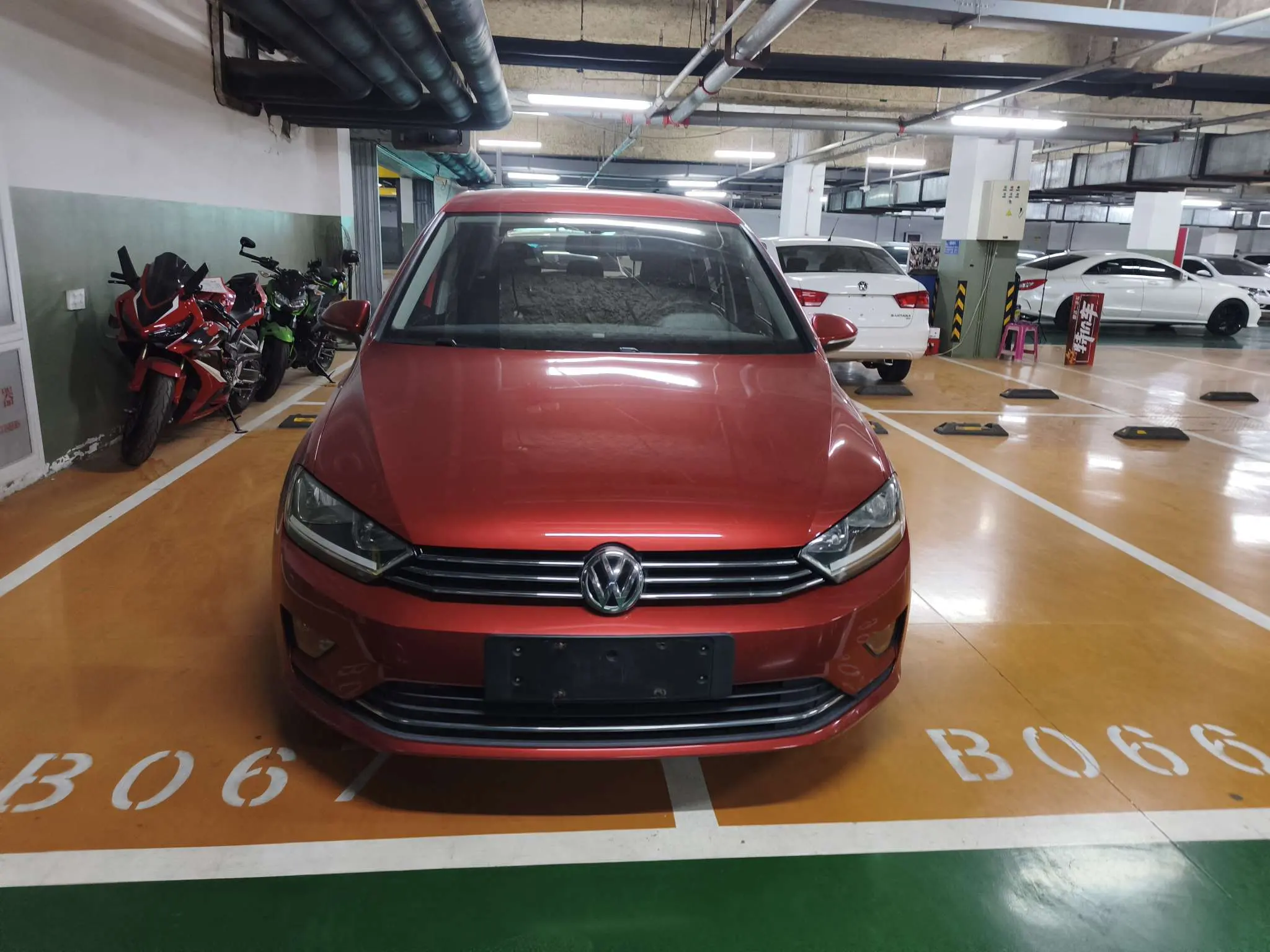 Volkswagen Golf·Jialu  из Китая