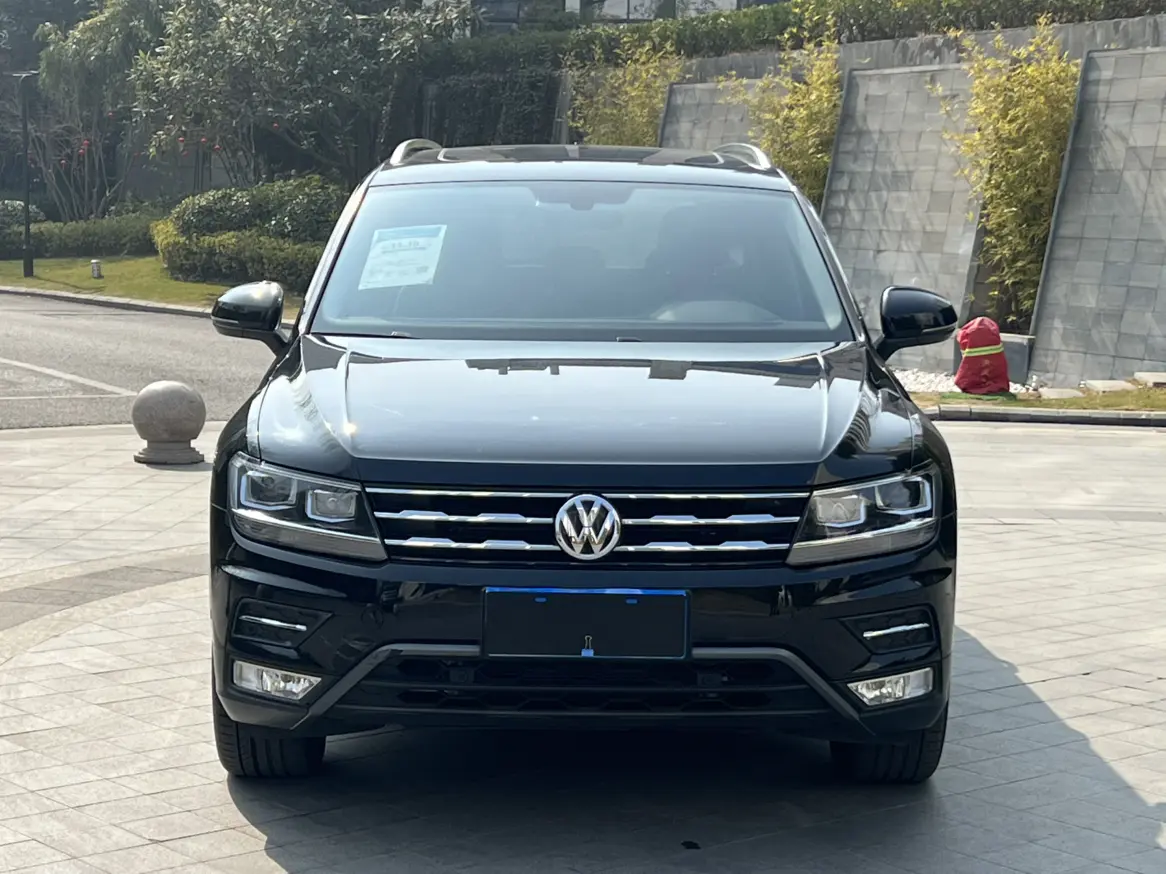 Volkswagen Tiguan L  из Китая