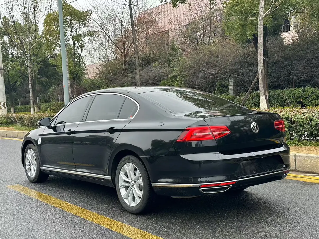 Volkswagen Magotan  из Китая