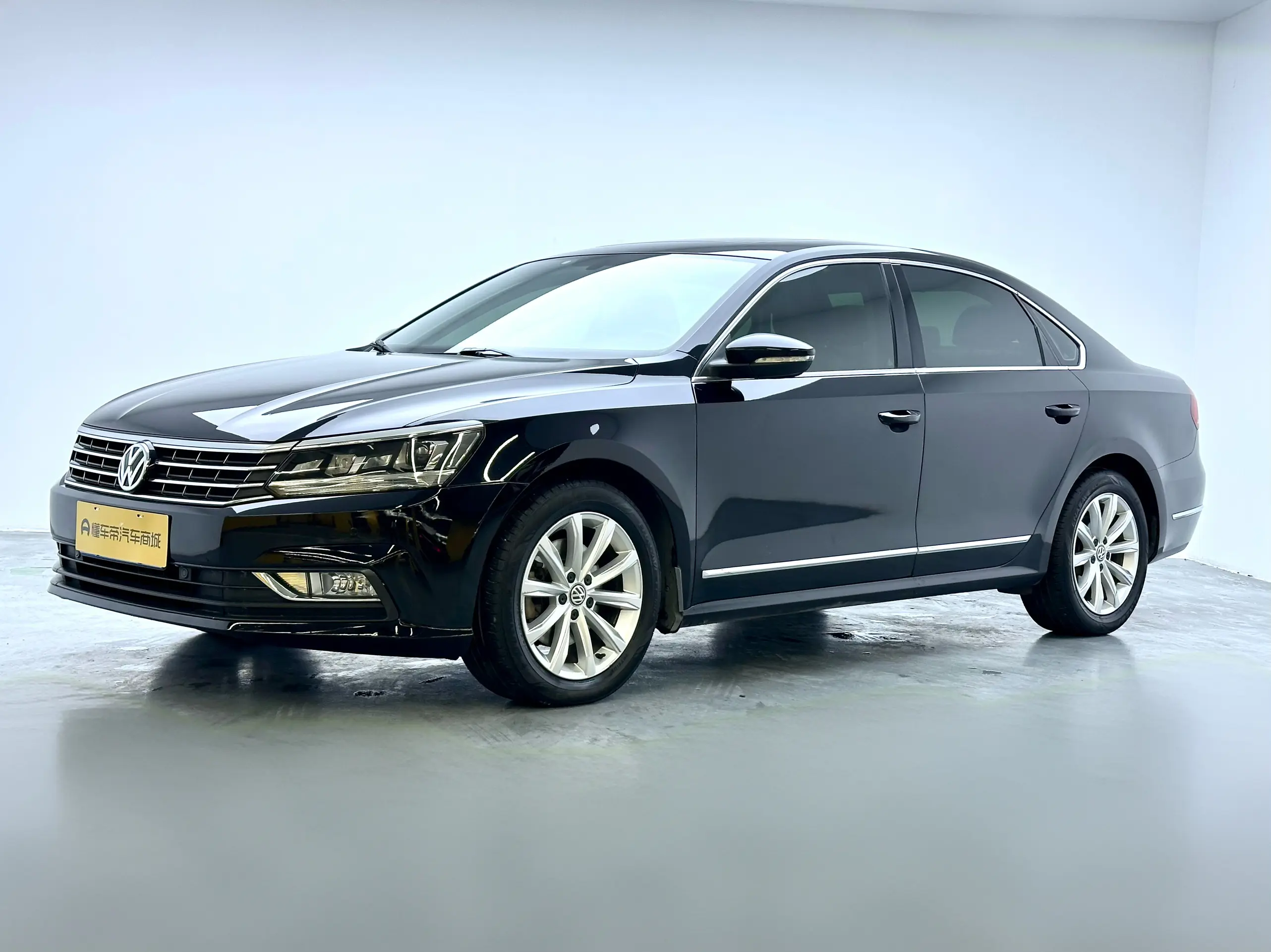 Volkswagen Passat  из Китая