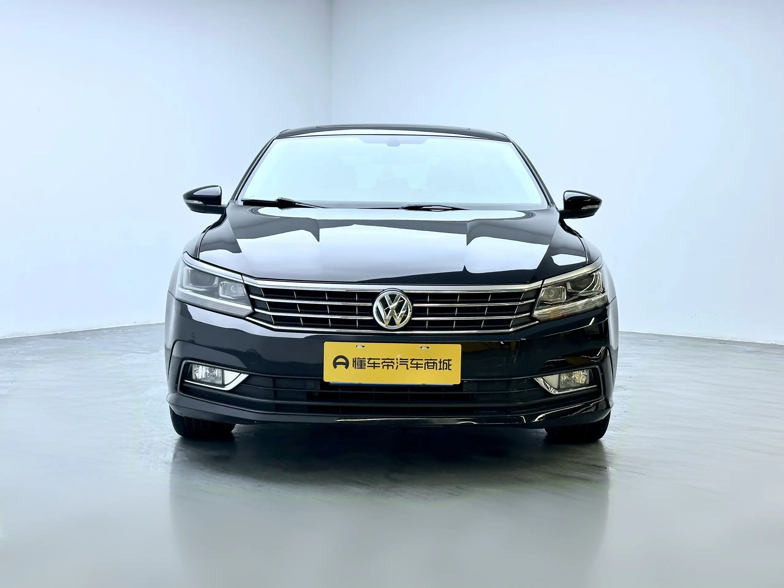 Volkswagen Passat  из Китая