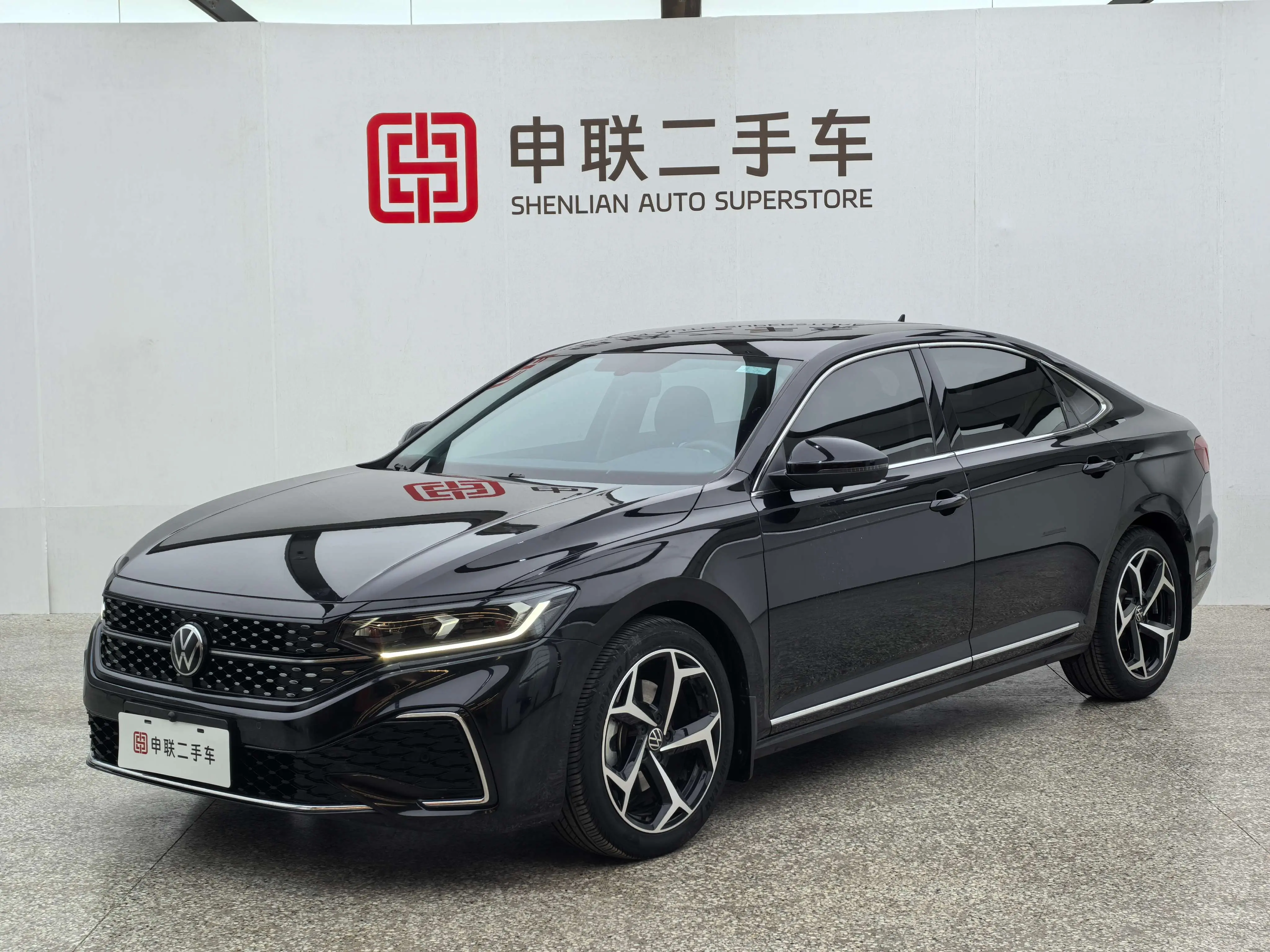 Volkswagen Passat  из Китая