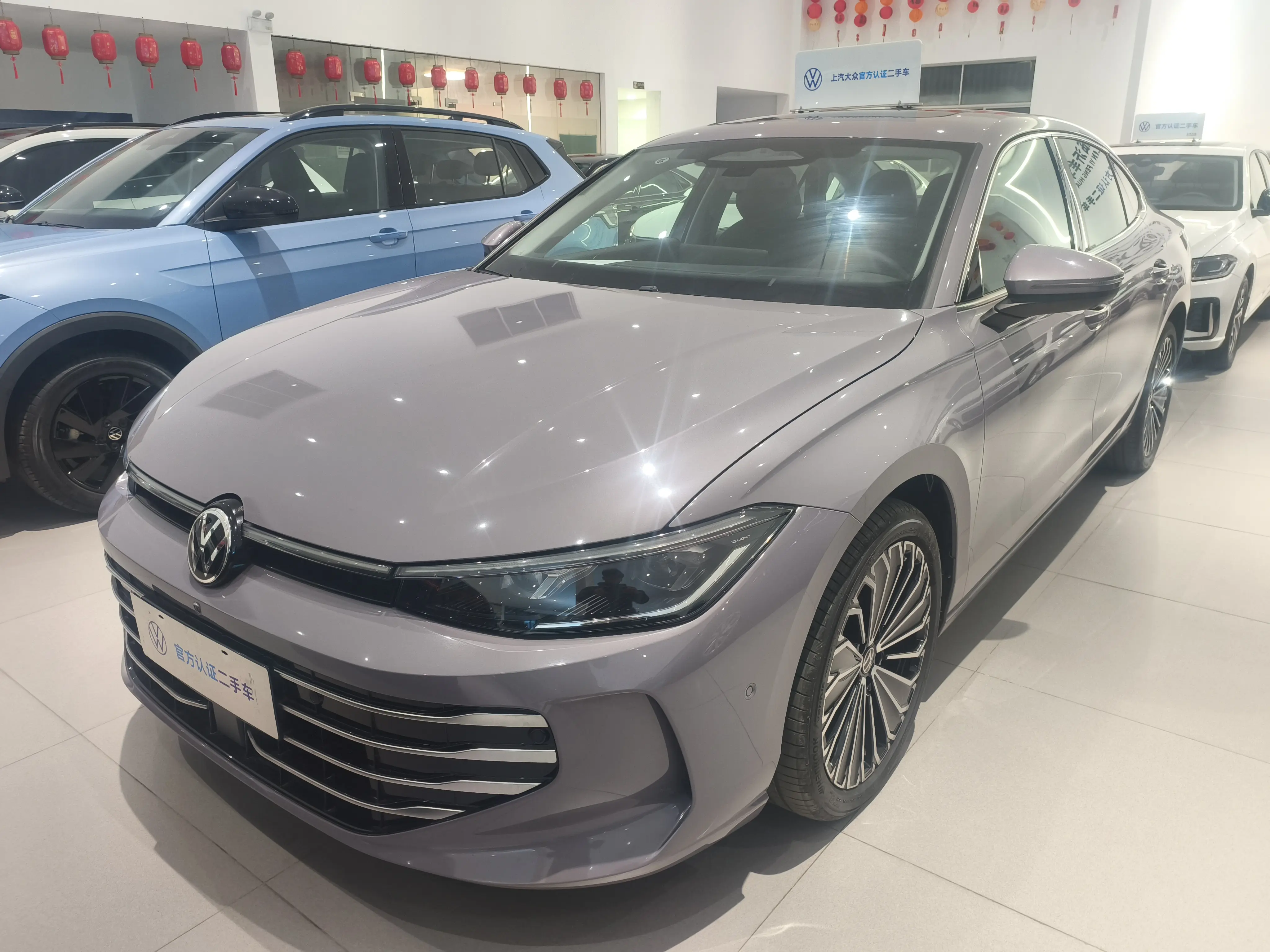 Volkswagen Passat  из Китая