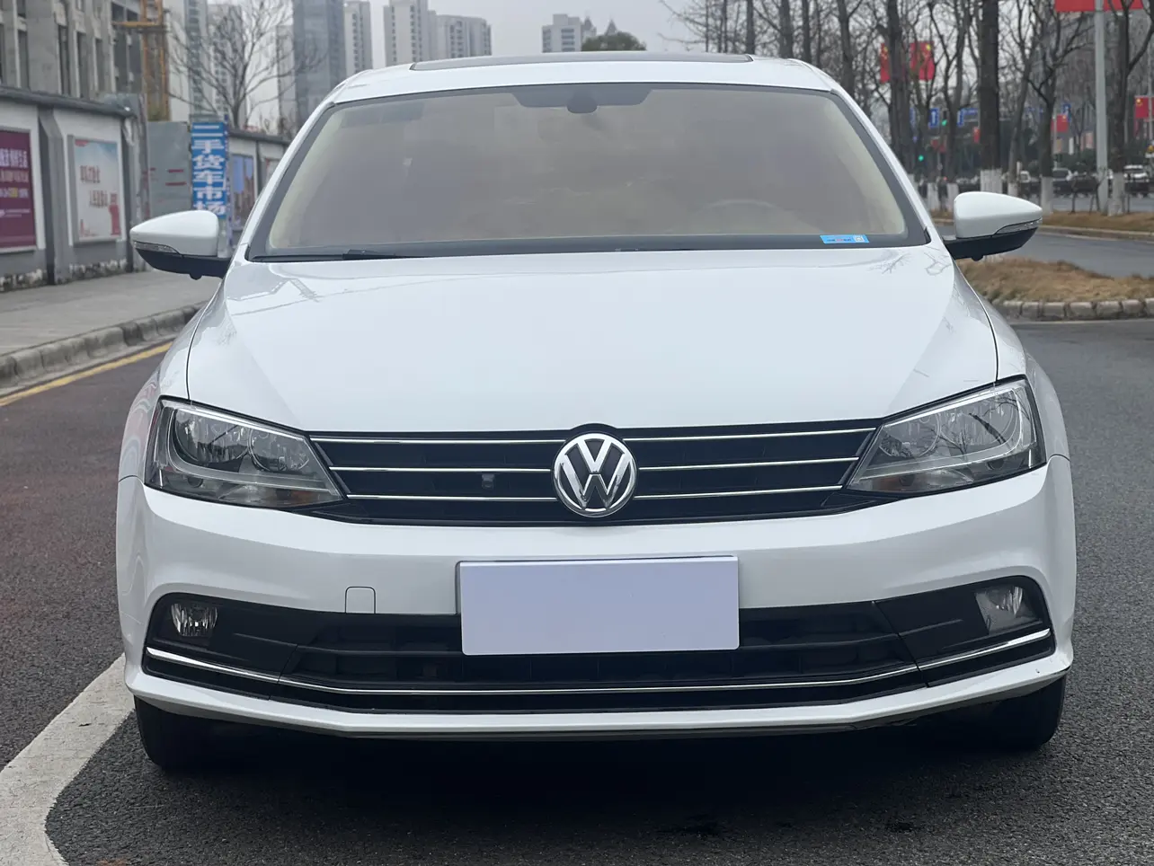 Volkswagen Sagitar  из Китая