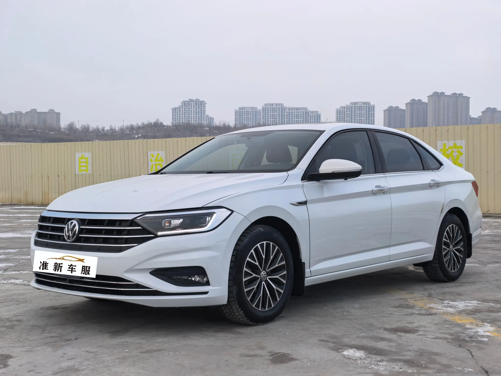 Volkswagen Sagitar  из Китая