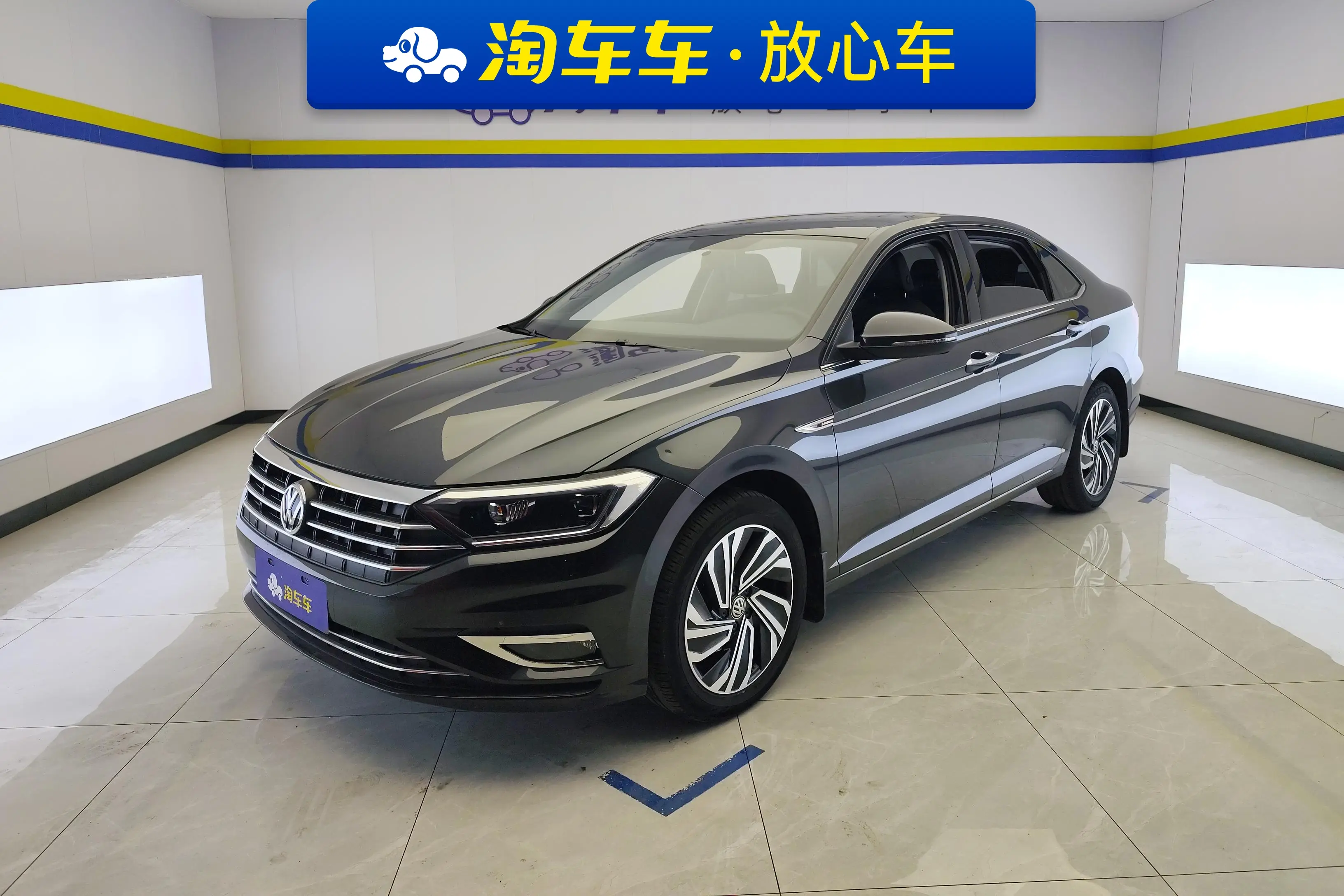 Volkswagen Sagitar  из Китая