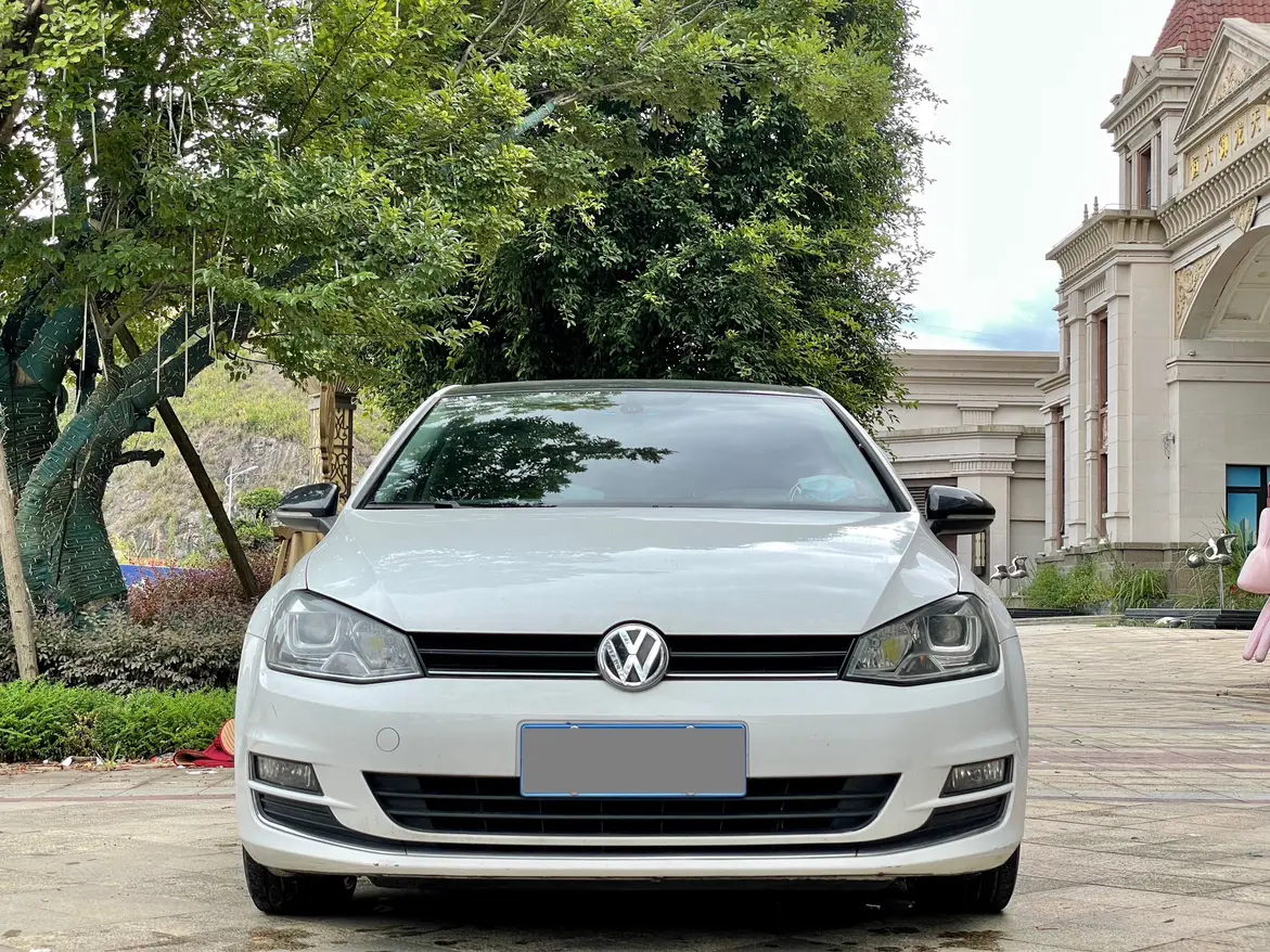 Volkswagen Golf  из Китая