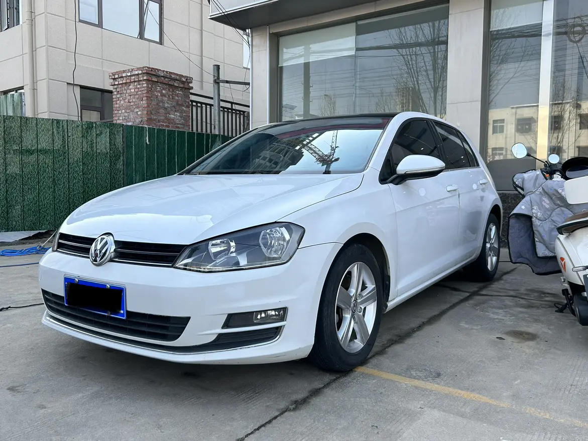 Volkswagen Golf  из Китая