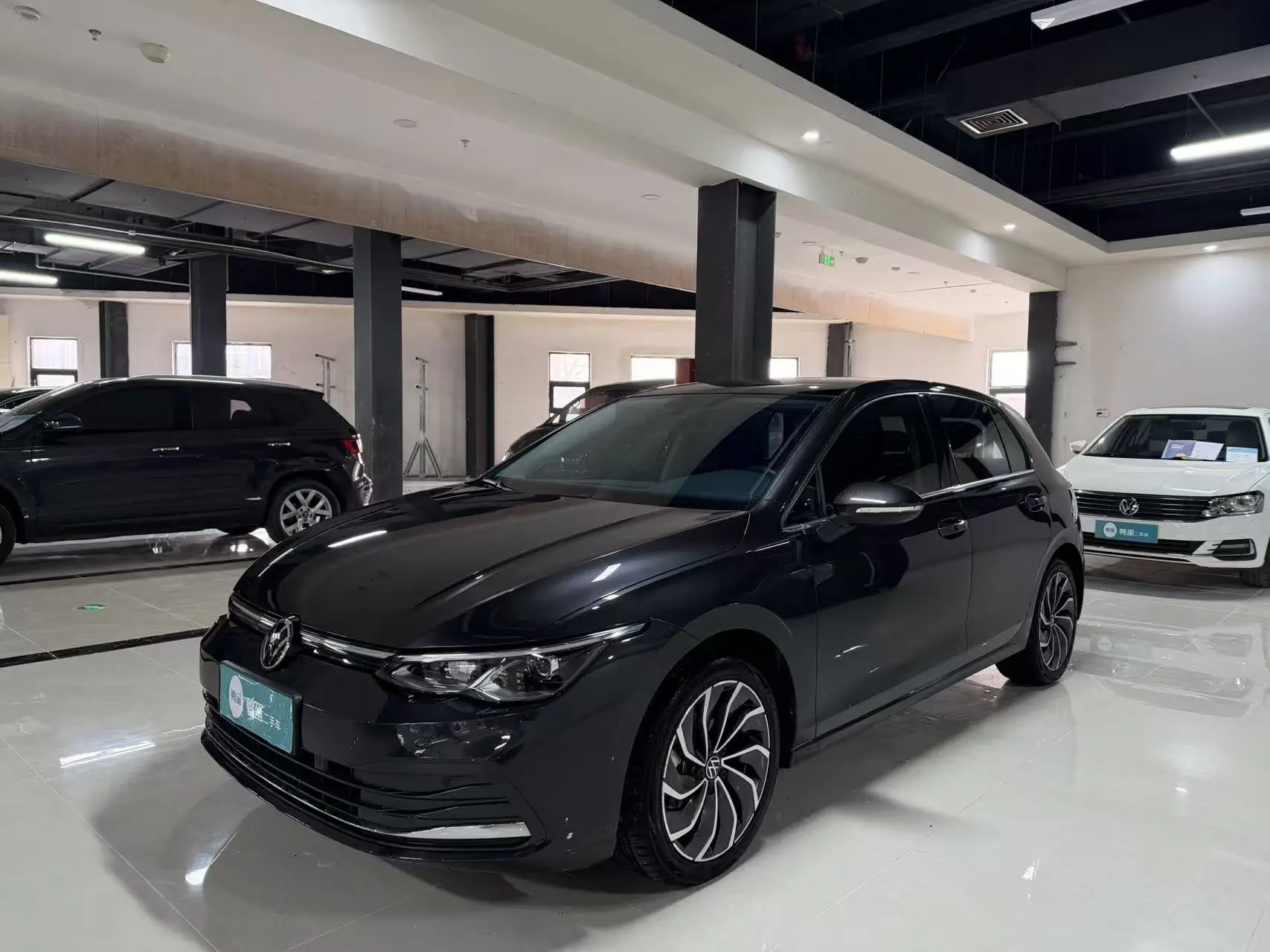 Volkswagen Golf  из Китая