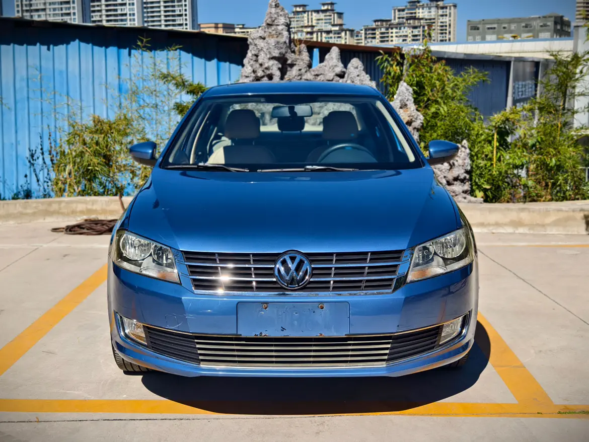 Volkswagen Lavida  из Китая