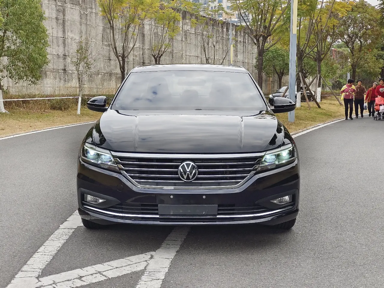 Volkswagen Lavida  из Китая