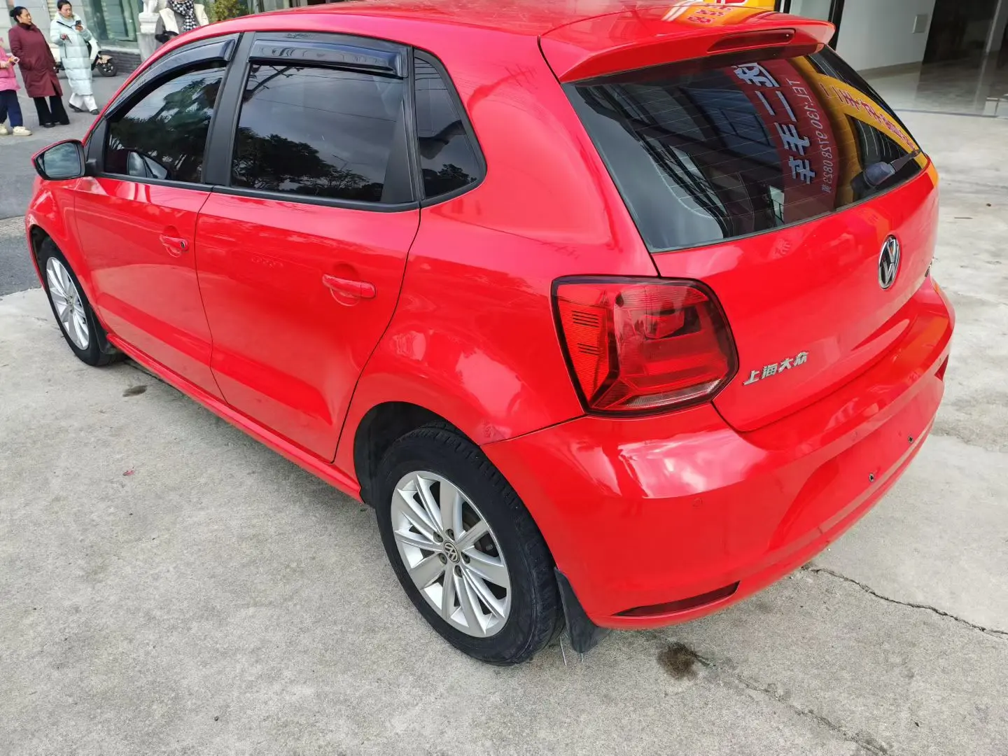 Volkswagen Polo  из Китая