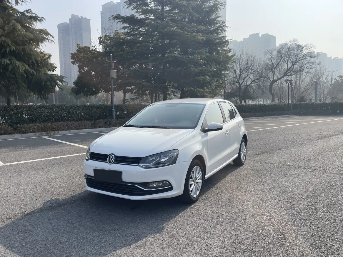 Volkswagen Polo  из Китая
