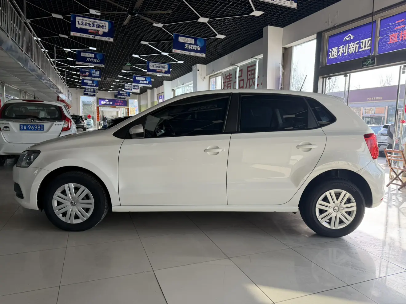 Volkswagen Polo  из Китая