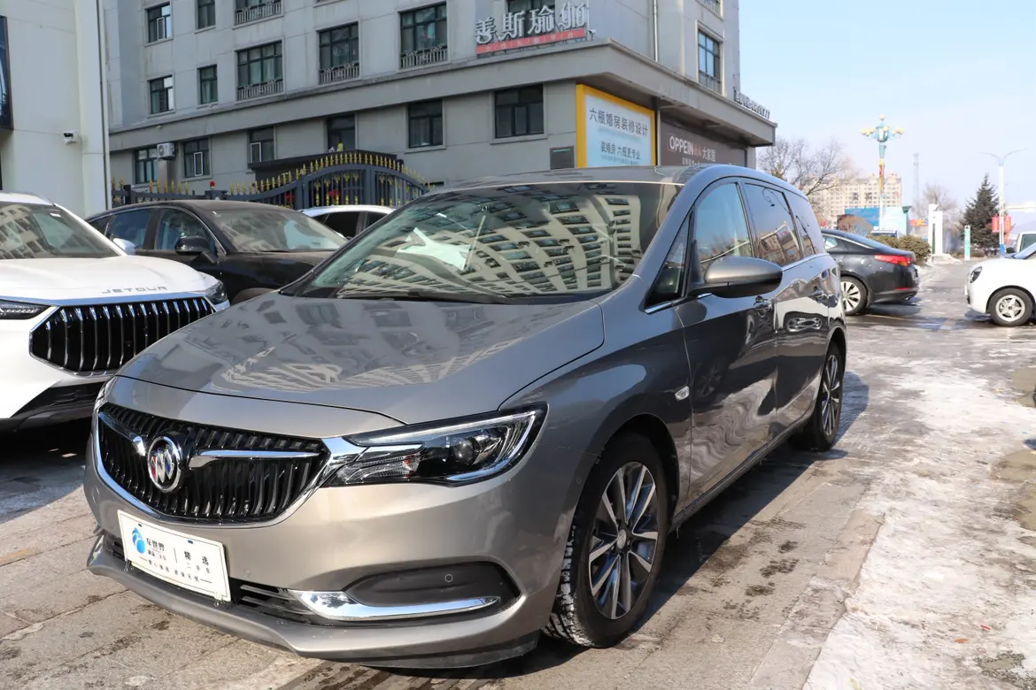 Buick GL6