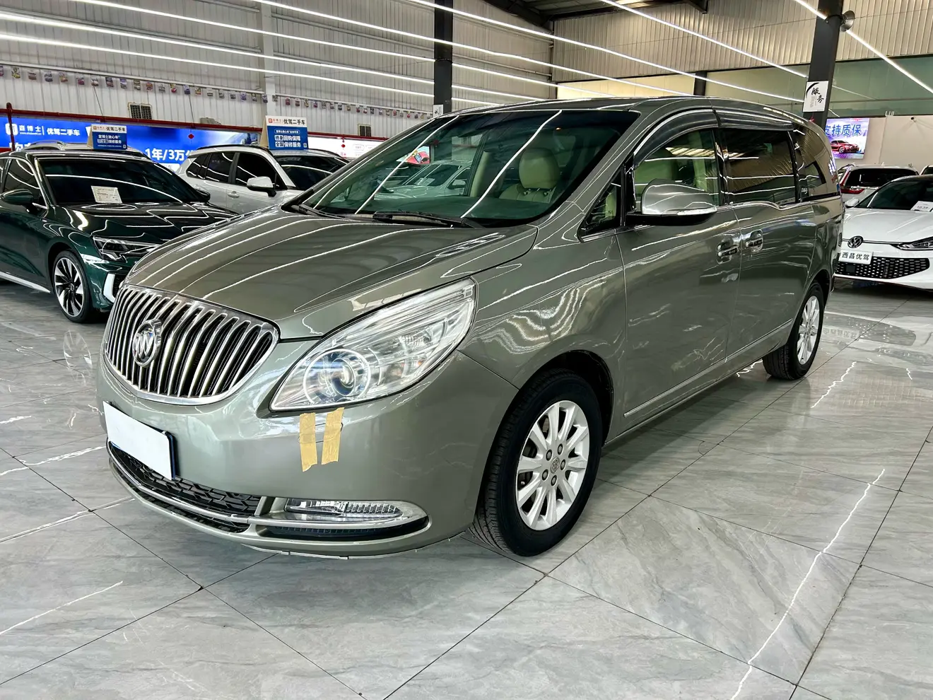 Buick GL8