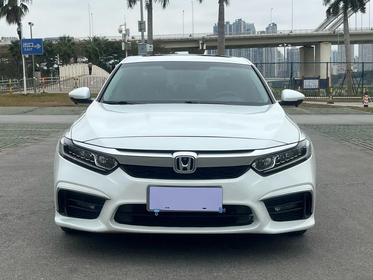 Honda Inspire (Yingshipai)  из Китая