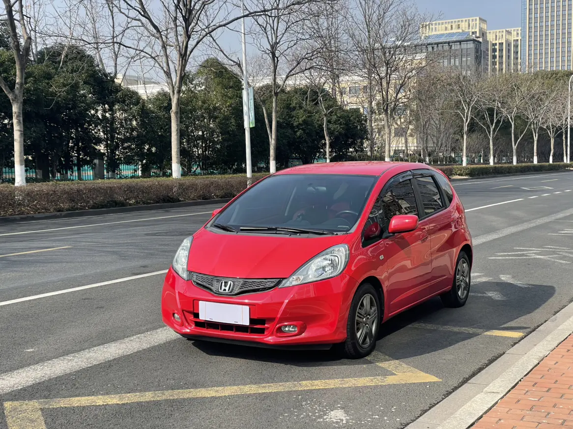Honda Fit  из Китая