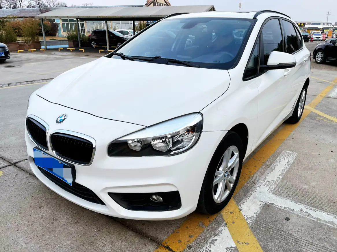 BMW 2 Series Active Tourer  из Китая