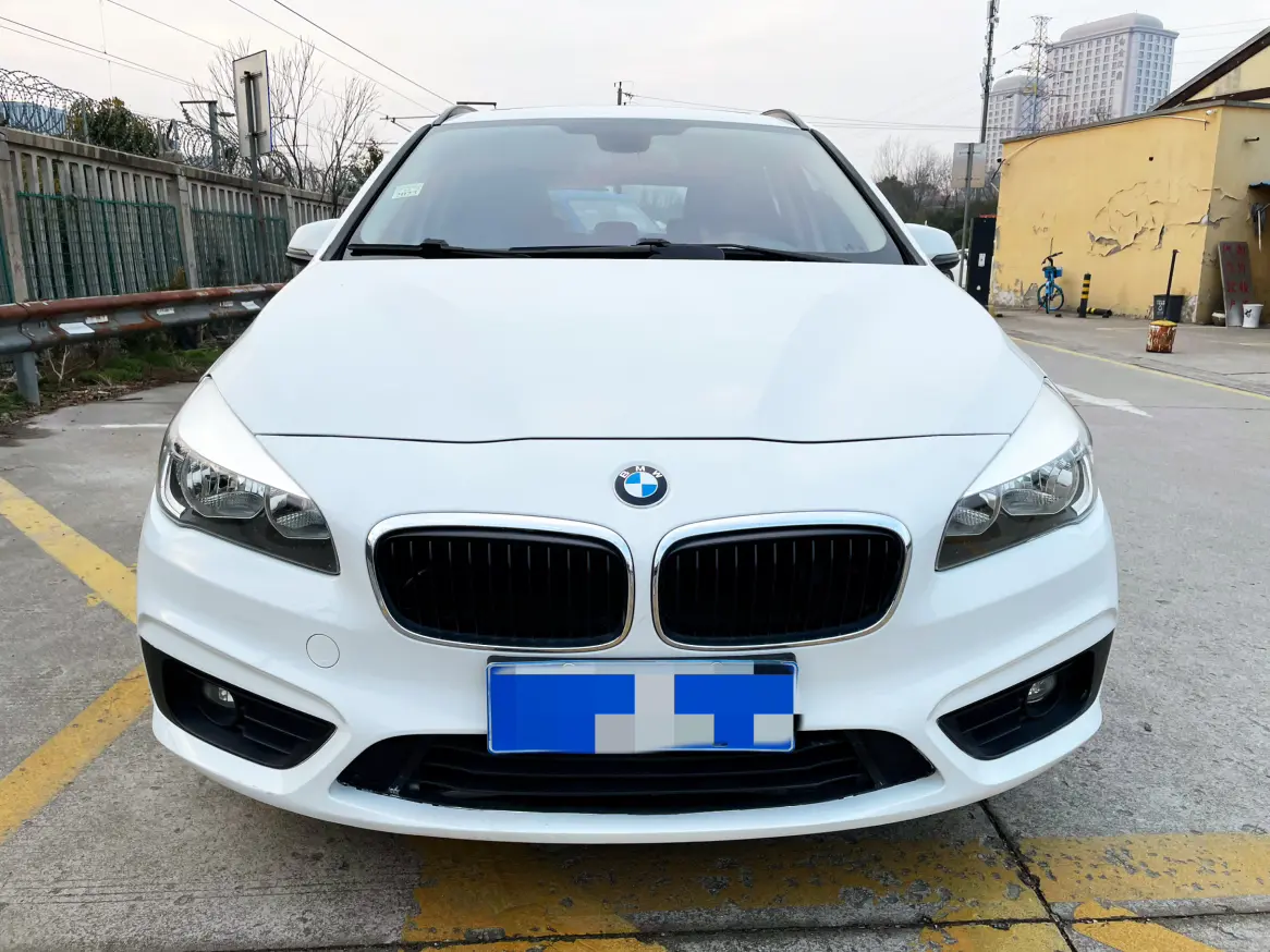 BMW 2 Series Active Tourer  из Китая