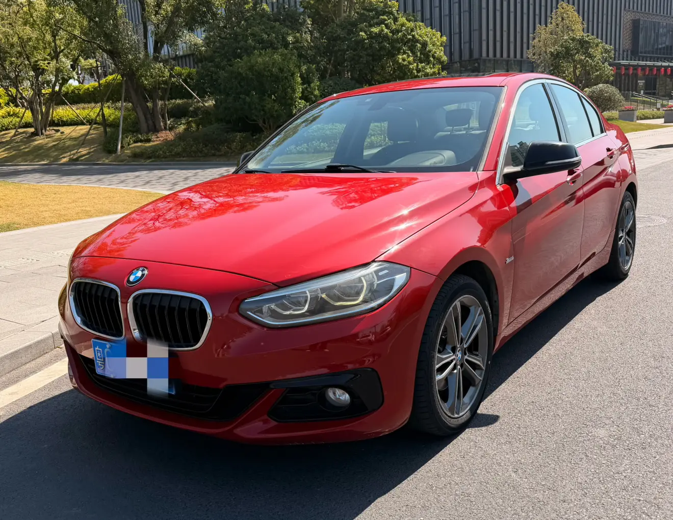 BMW 1 Series  из Китая