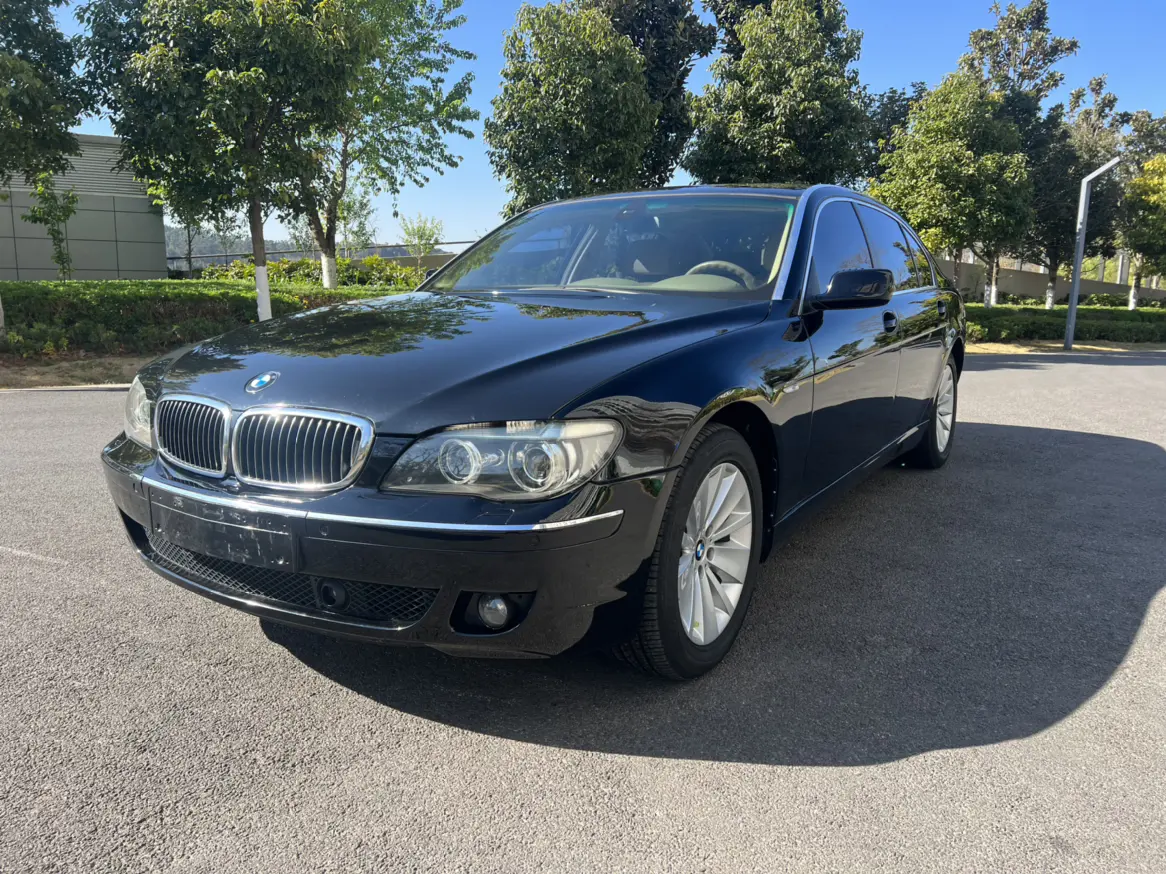 BMW 7 Series  из Китая