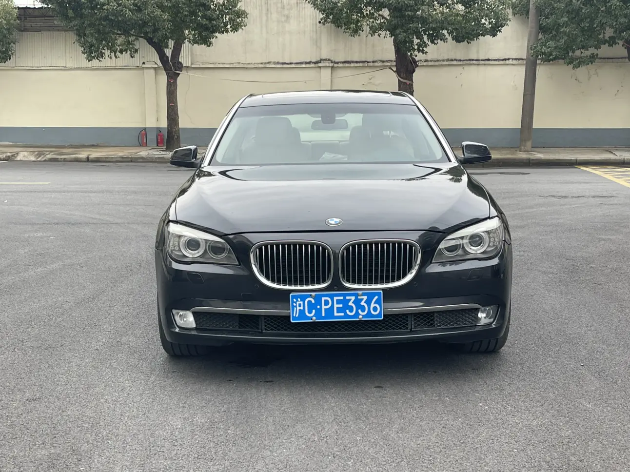BMW 7 Series  из Китая