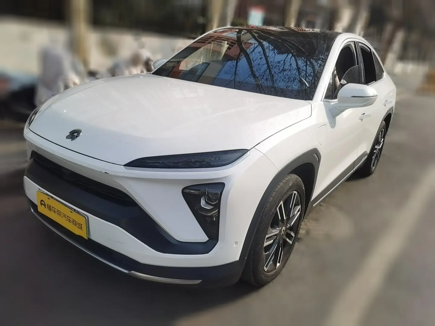NIO EC6  из Китая