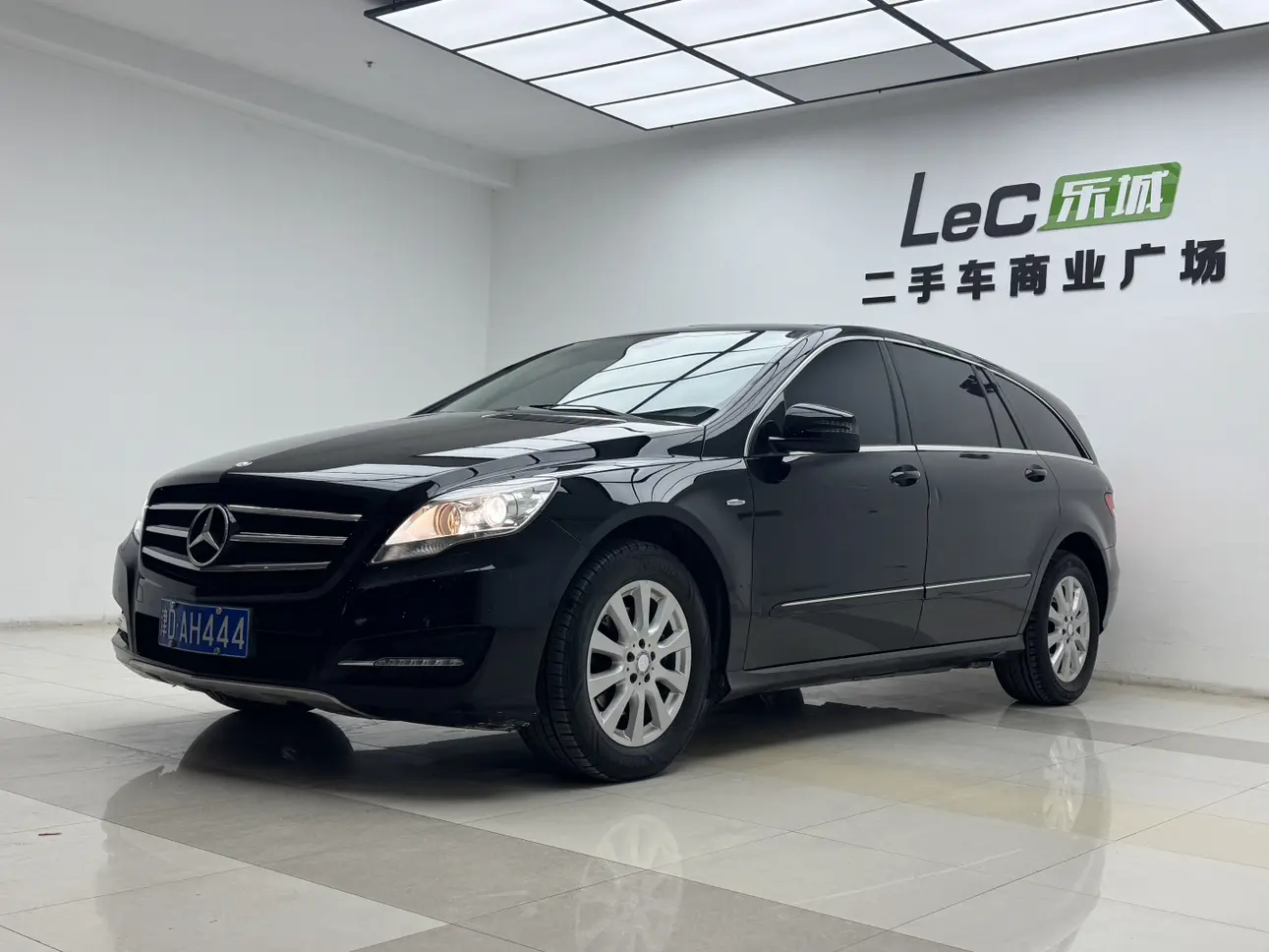 Mercedes-Benz R-Class  из Китая