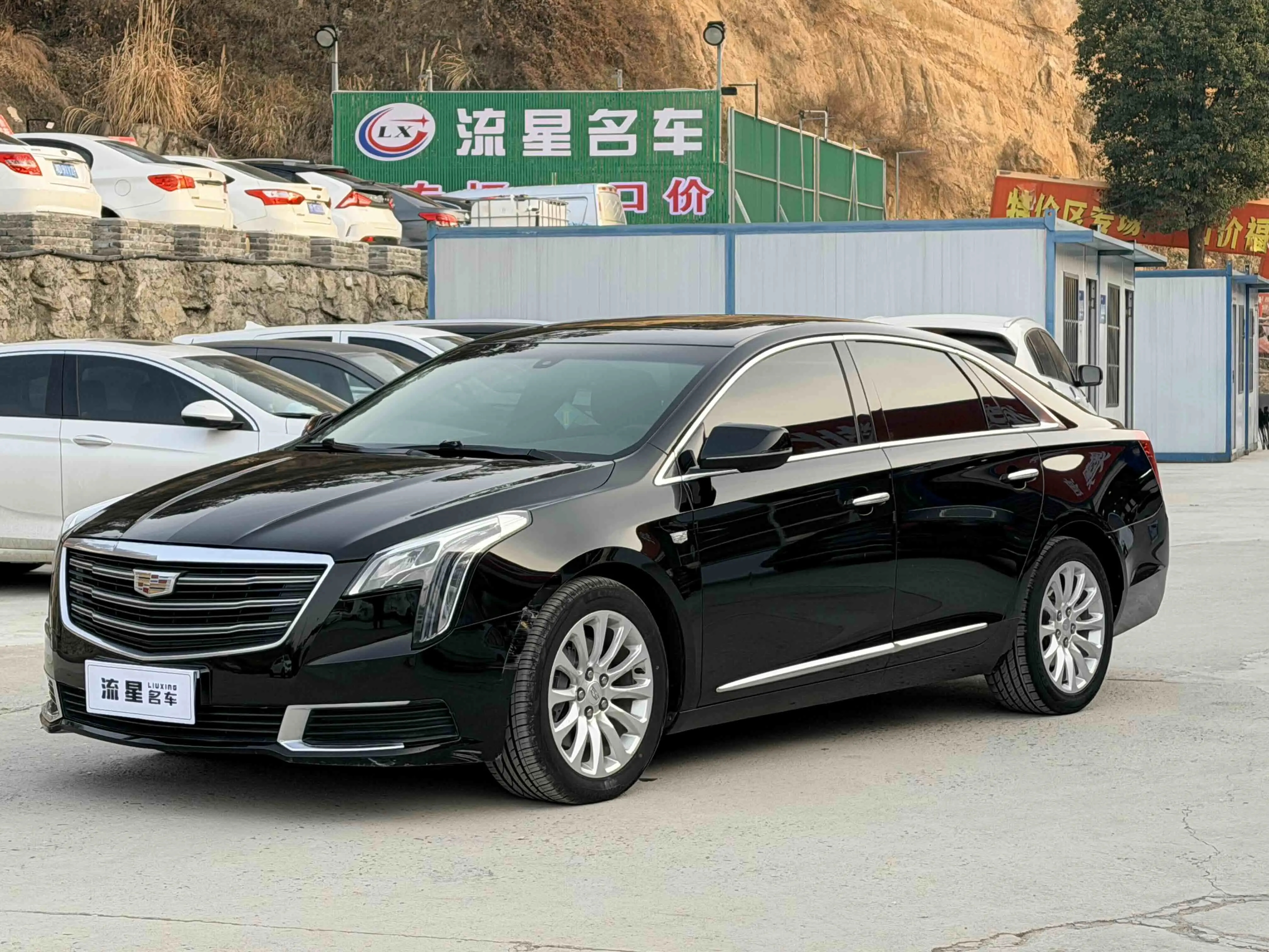 Cadillac XTS