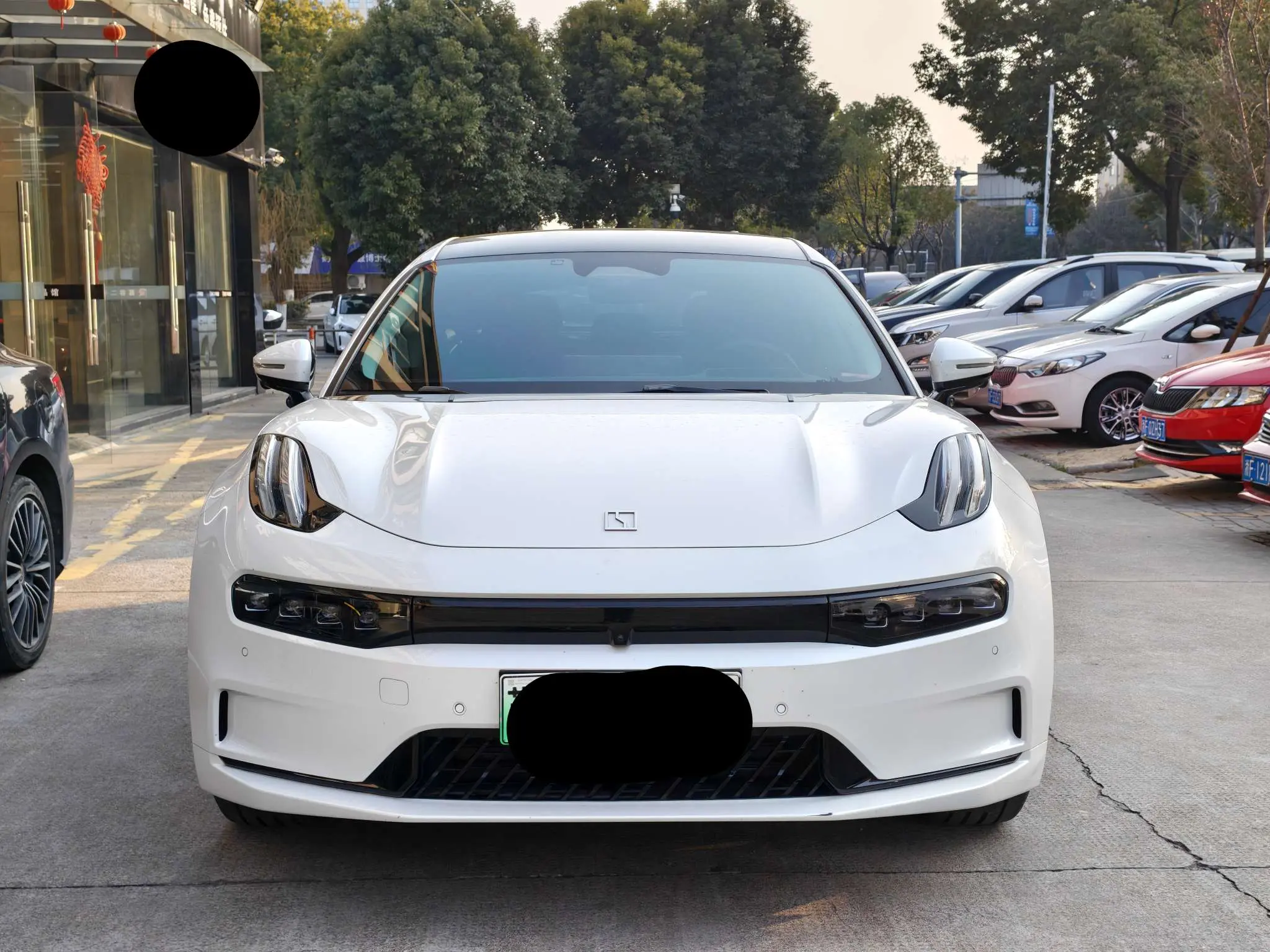 ZEEKR 001  из Китая