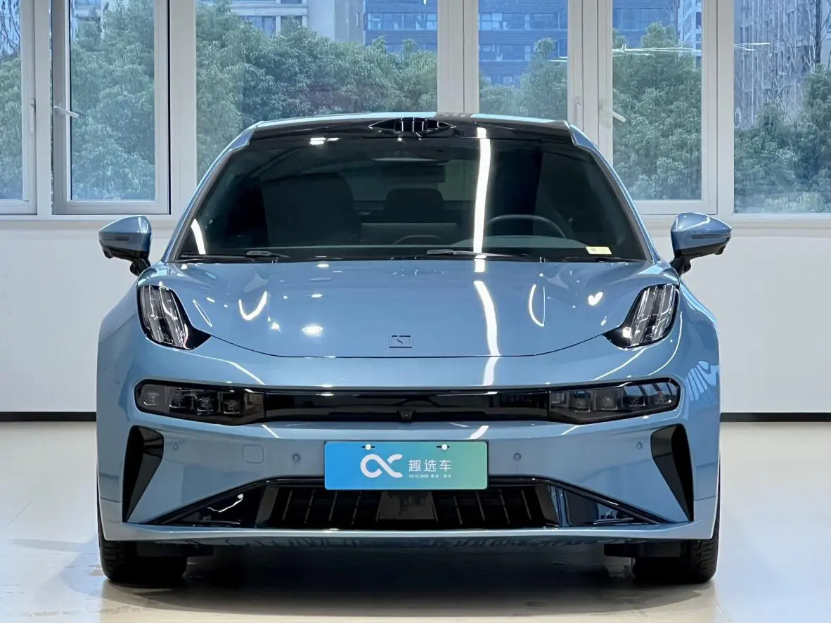 ZEEKR 001  из Китая