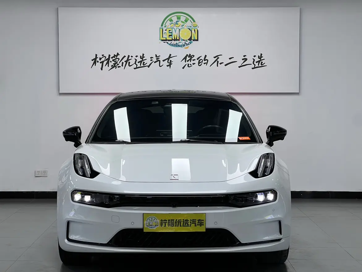 ZEEKR 001  из Китая