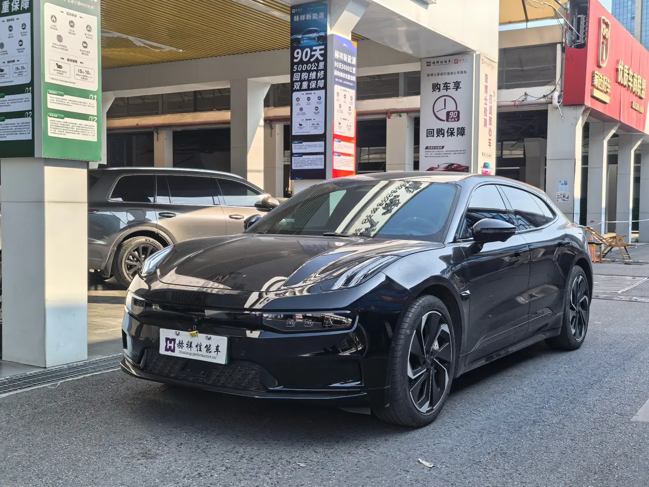 ZEEKR 001  из Китая