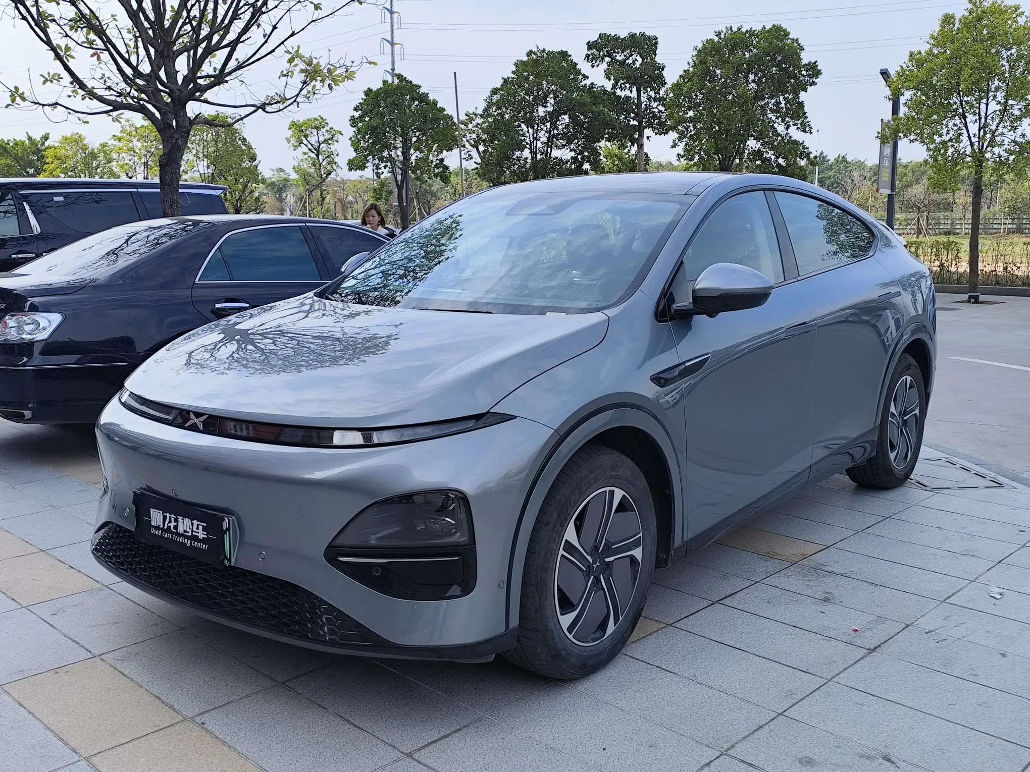 Xpeng G6  из Китая