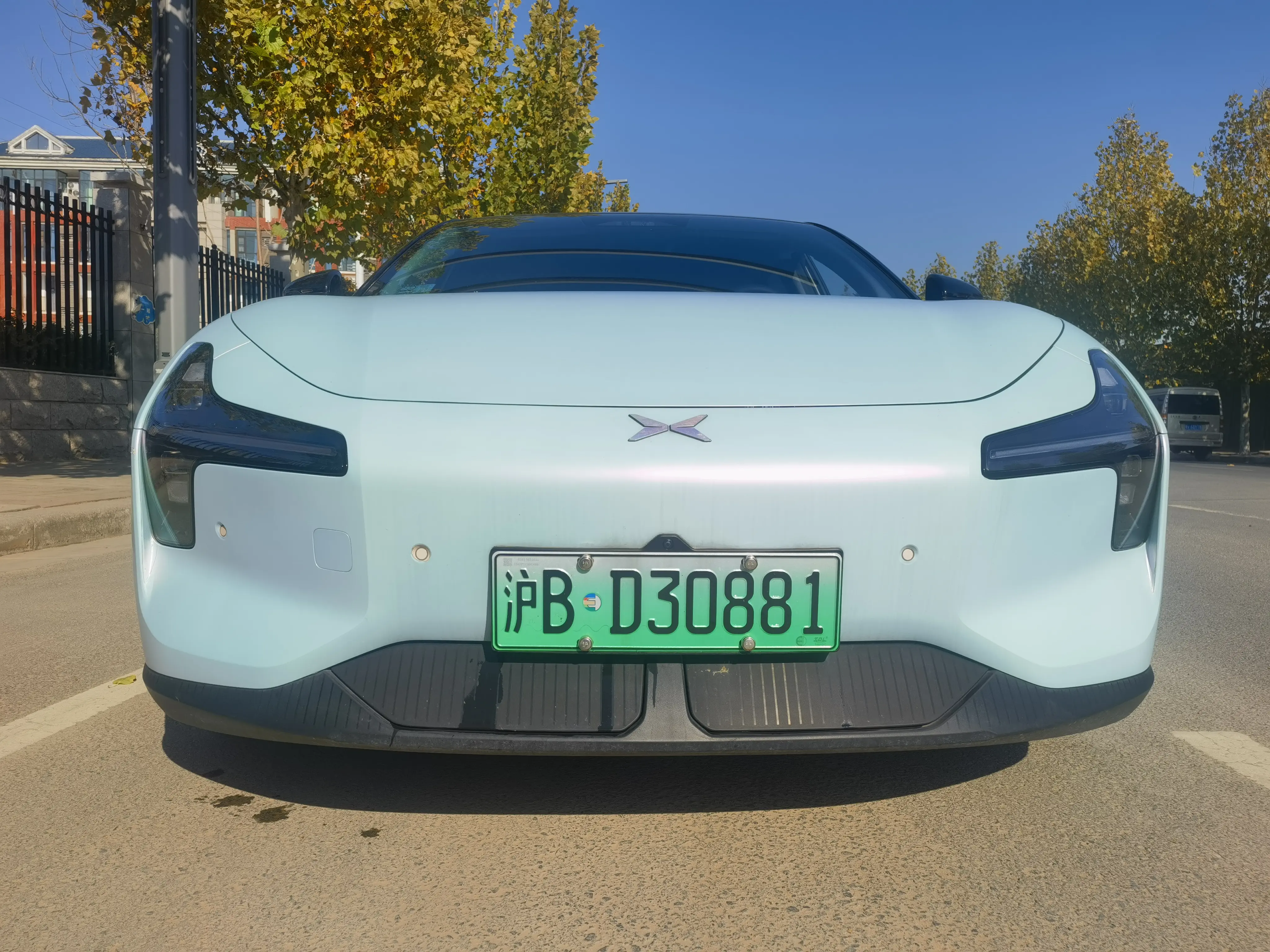 Xpeng Xiaopeng MONA M03  из Китая