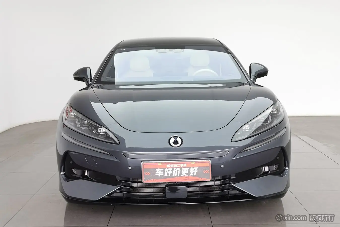 Denza Tengzhong Z9 DM  из Китая