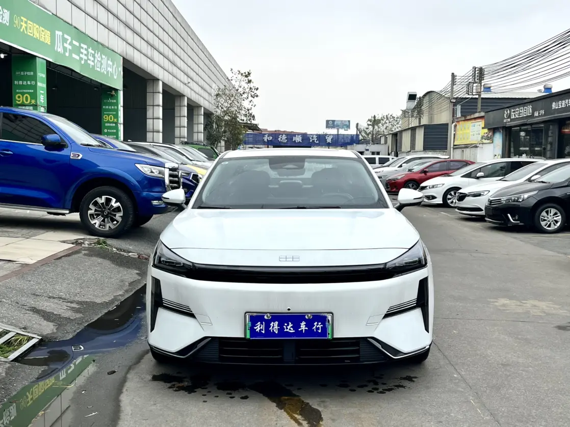 Geely Galaxy L6  из Китая