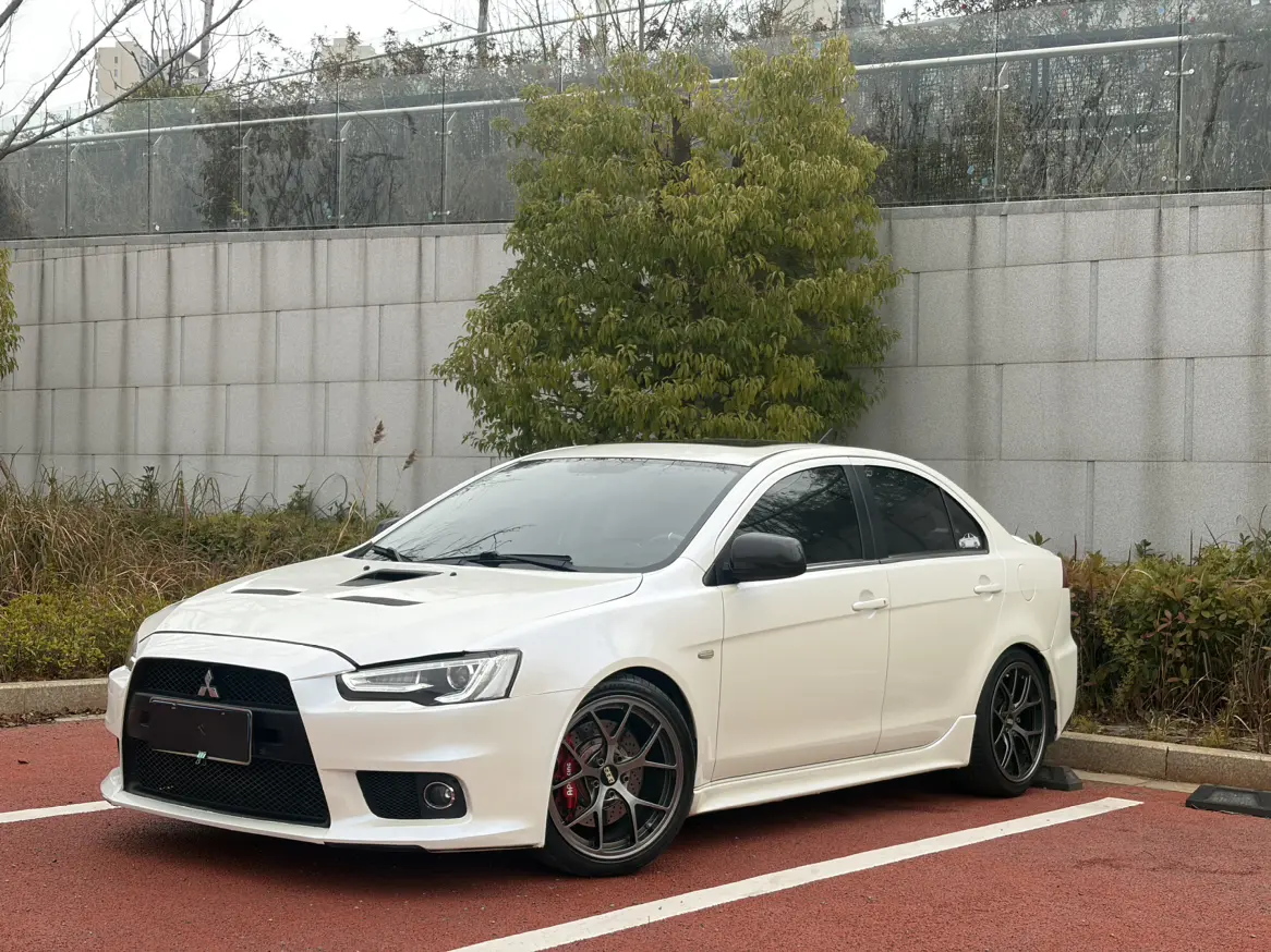 Mitsubishi Winged God