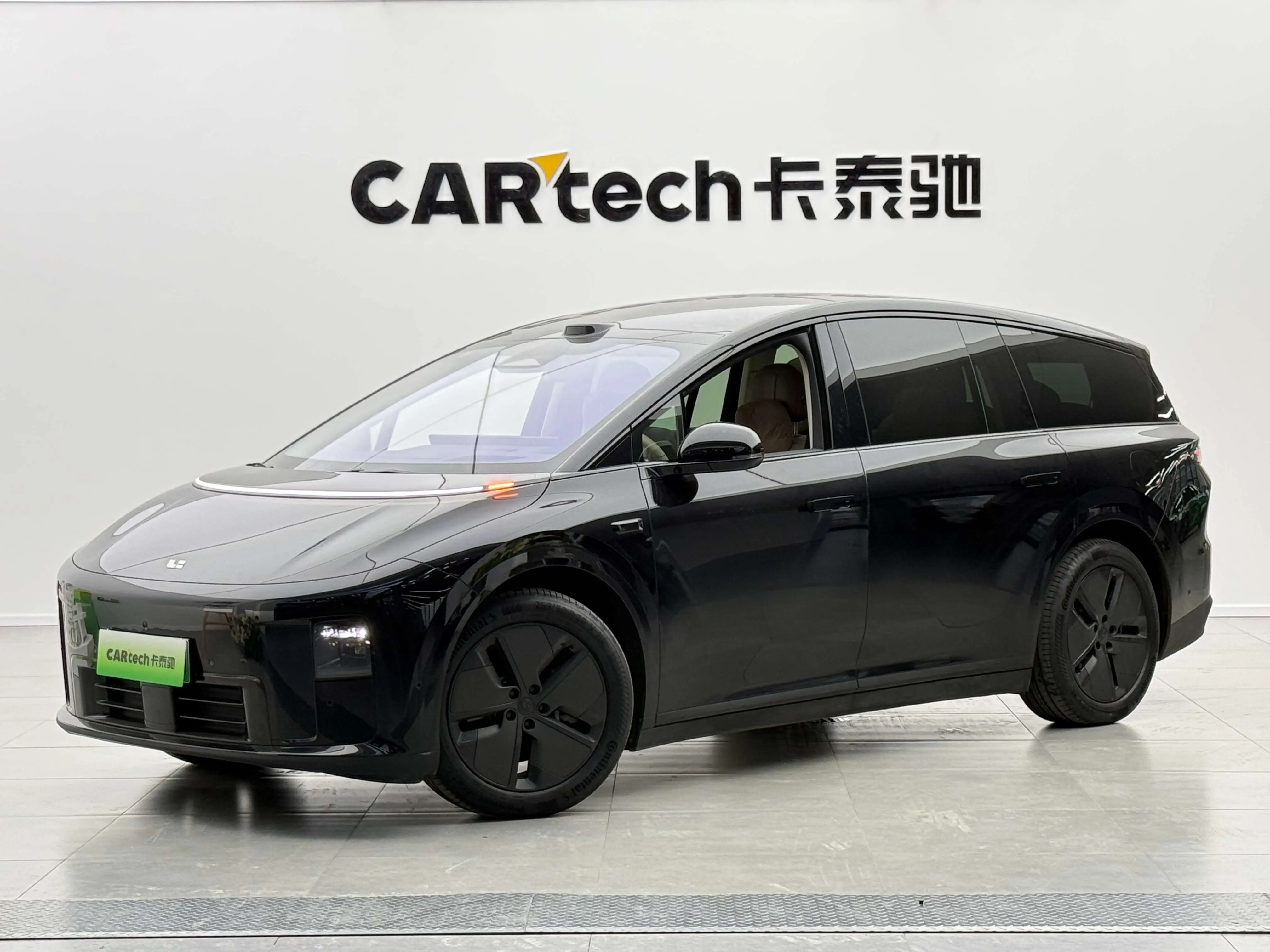 Li Ideal i8  из Китая