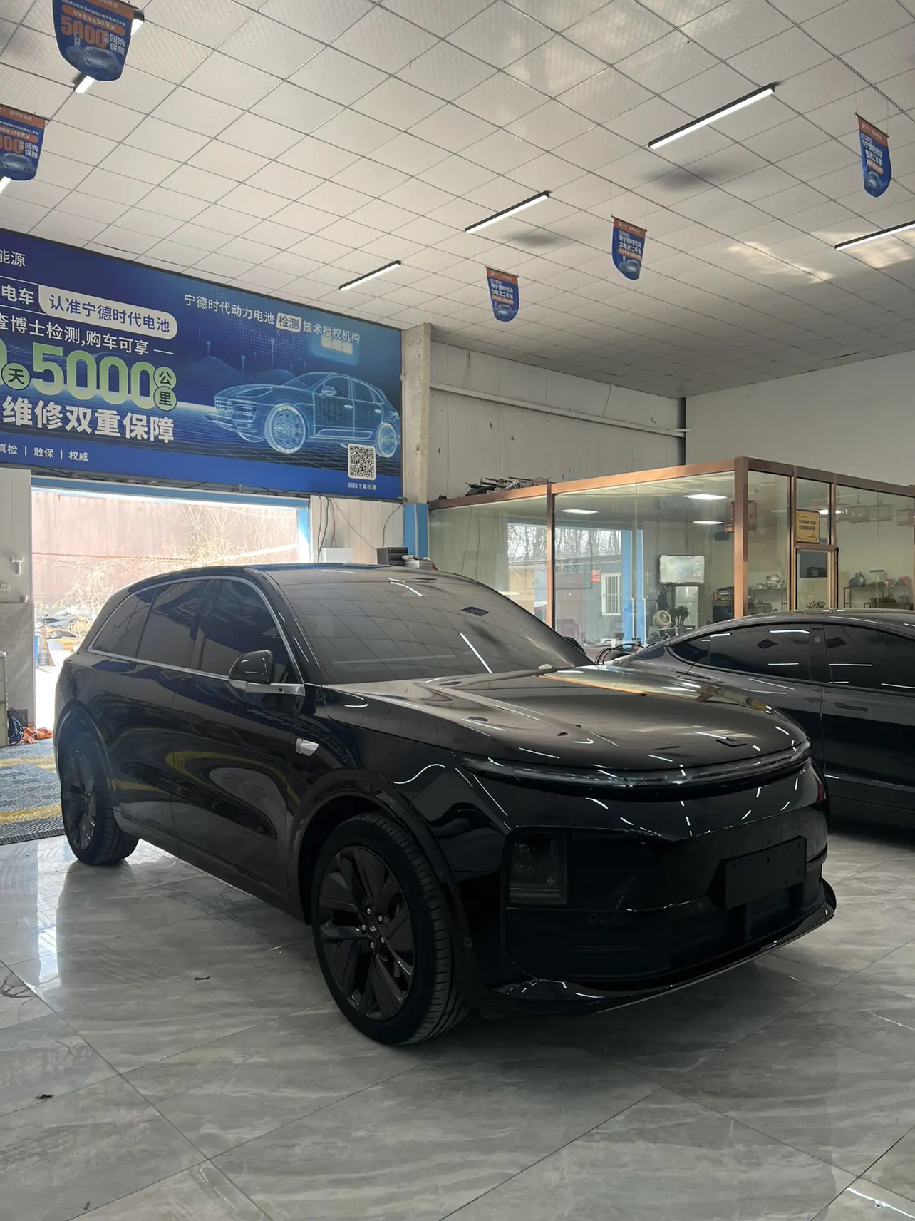 Li L6 (Ideal L6)  из Китая