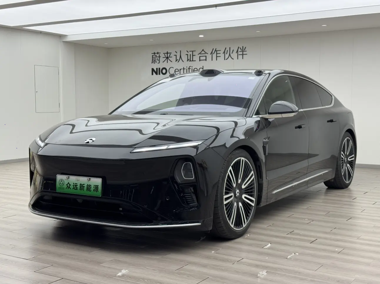 NIO ET9  из Китая