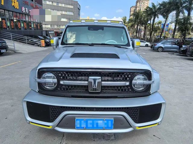 Tank Cyber  300  из Китая